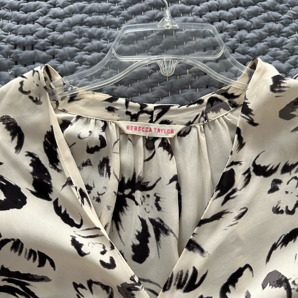 CHIC Rebecca Taylor blouse! Barely worn! - Picture 3 of 3